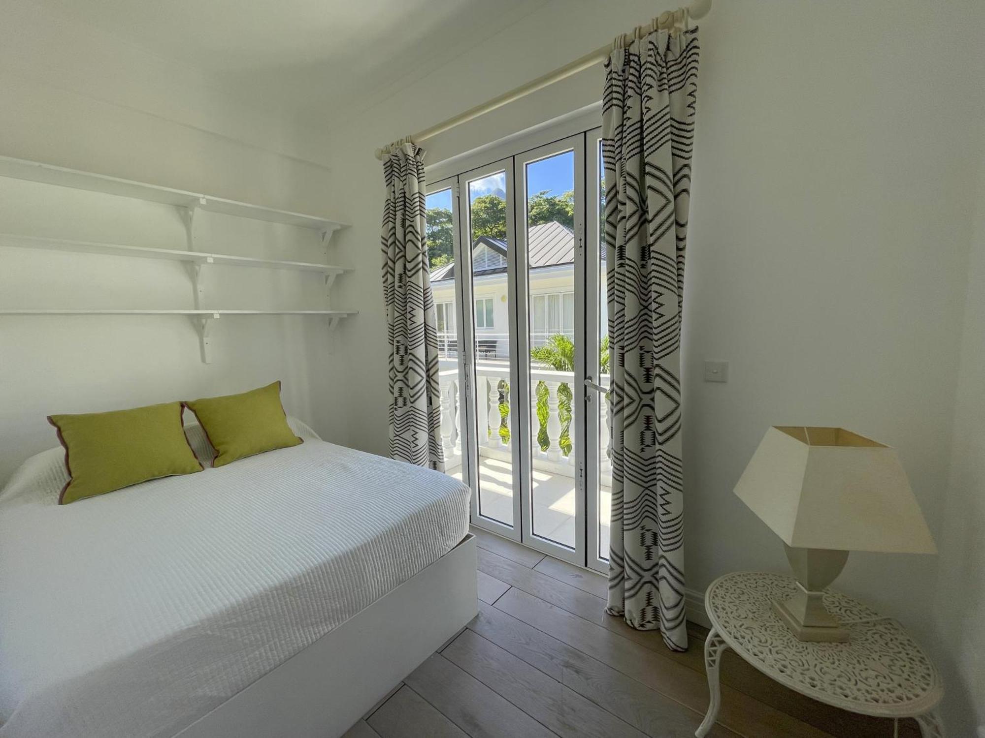 Villa Blanc - Chateau Elysium Beau Vallon  Extérieur photo